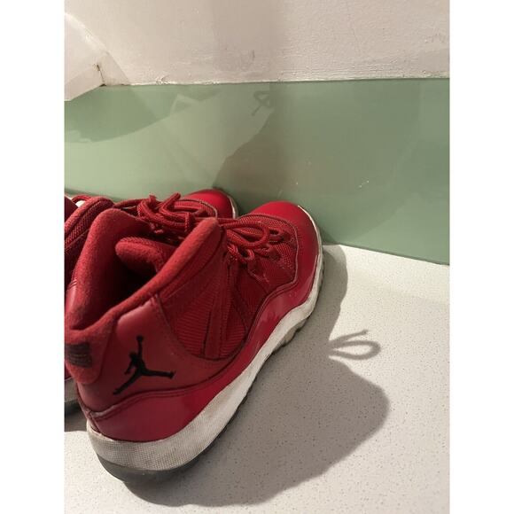 Air Jordan 11 Retro Nike Win Like 96 Gym Red Shoes 378039-623 Youth Size 3Y - Picture 10 of 16